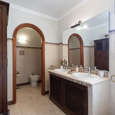 5br - Pool Parking & Tennis Court Las Palmas de Gran Canaria