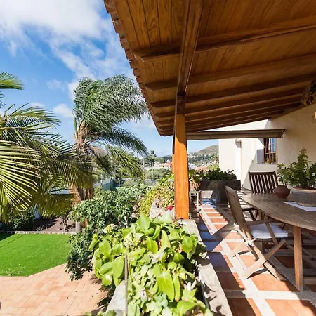 Villa 5br - Pool Parking & Tennis Court